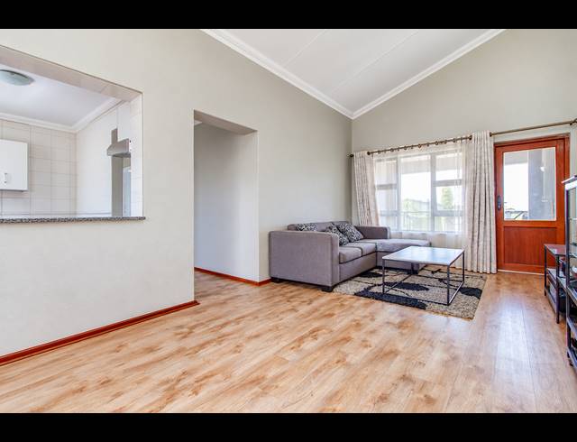 2 BEDROOM APARTMENT FOR SALE IN RANDPARK RIDGE